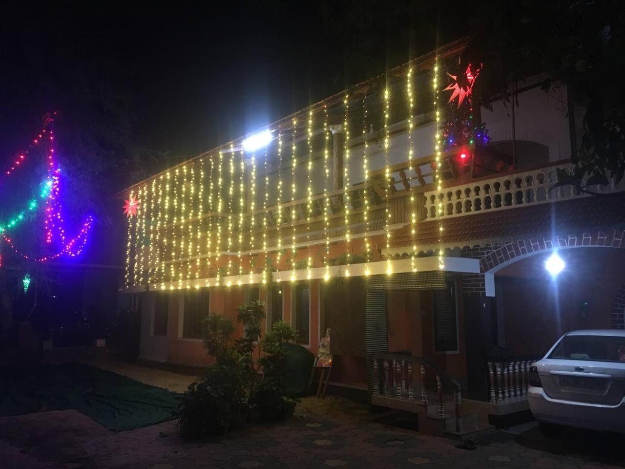 'Marari Johns Homestay' Mararikulam, Alappuzha Extérieur photo