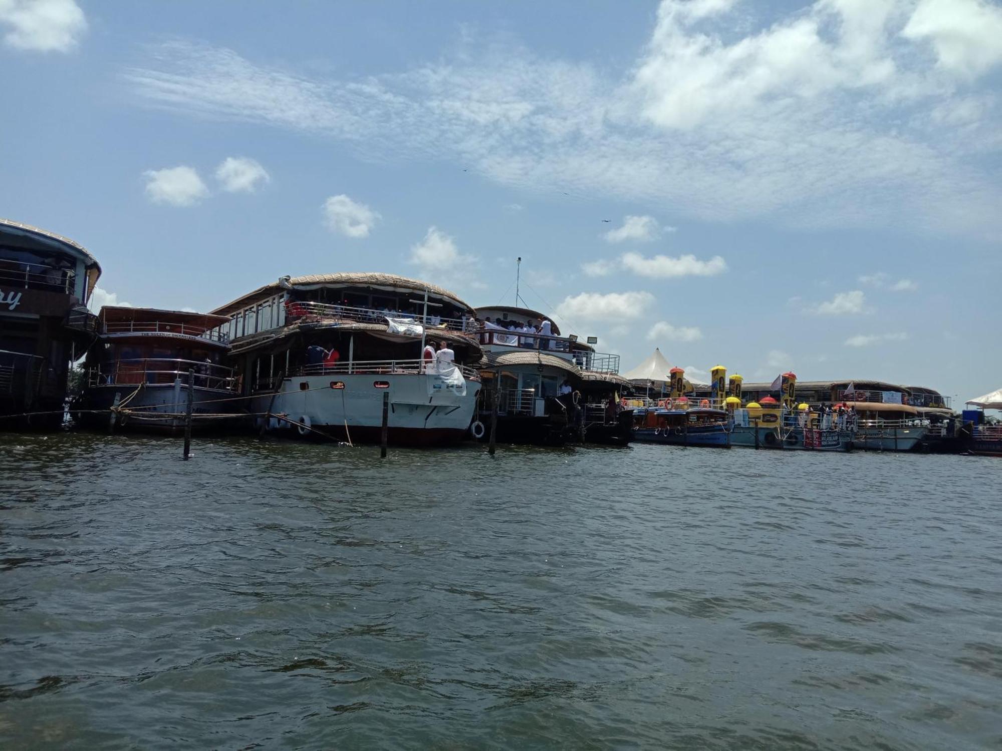 'Marari Johns Homestay' Mararikulam, Alappuzha Extérieur photo